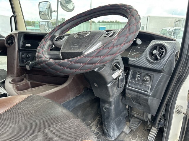 97145_30.jpg