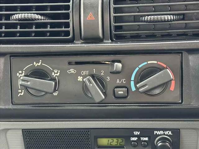 03.jpg