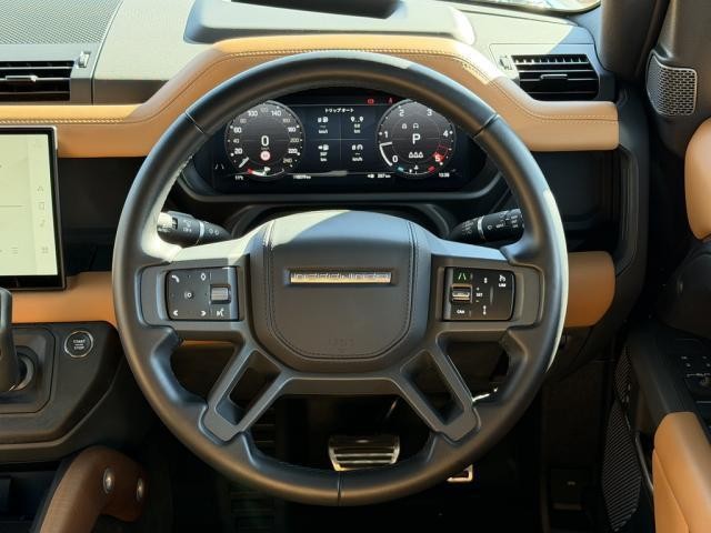 21570476_carP_l_5.jpg