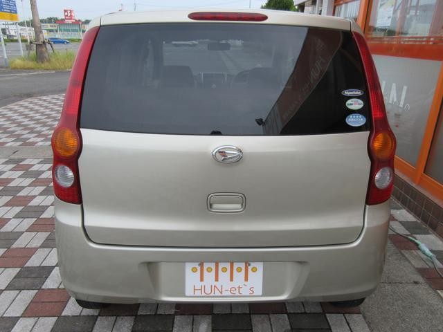11179802_carP_l_10.jpg