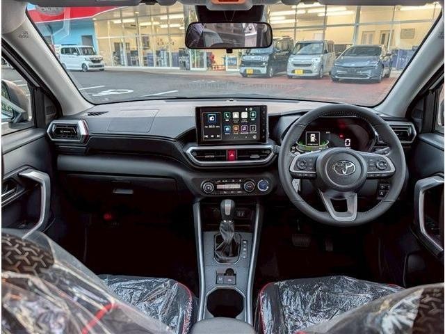 21536098_carP_l_3.jpg