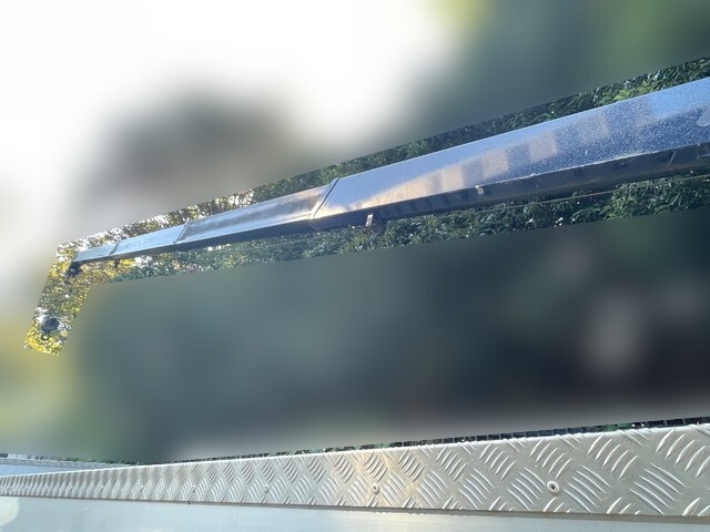 98885_8.jpg