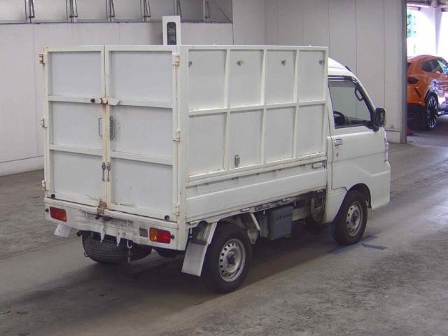 20395556_carP_l_3.jpg