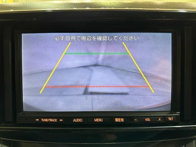 26704888_carP_l_4.jpg