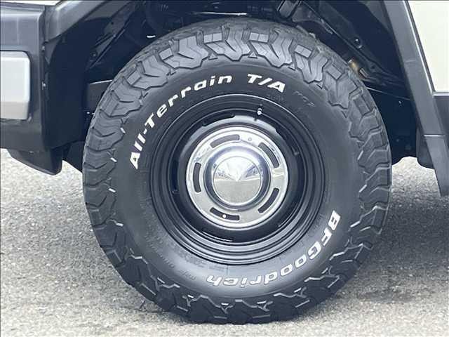 23747564_carP_l_18.jpg