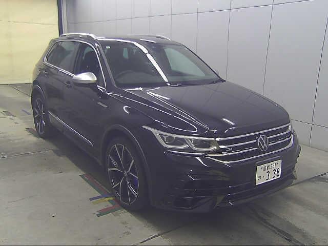 18371117_carP_l_1.jpg