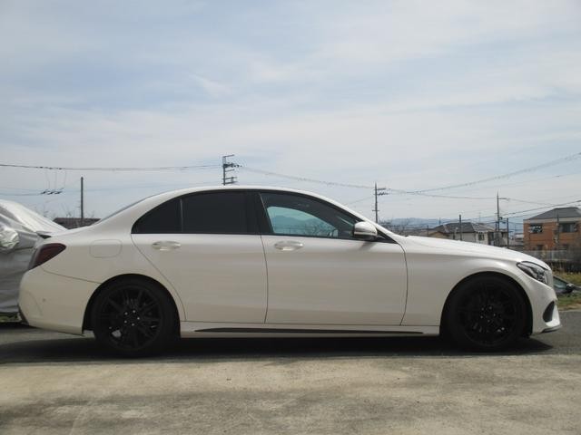 22654731_carP_l_5.jpg