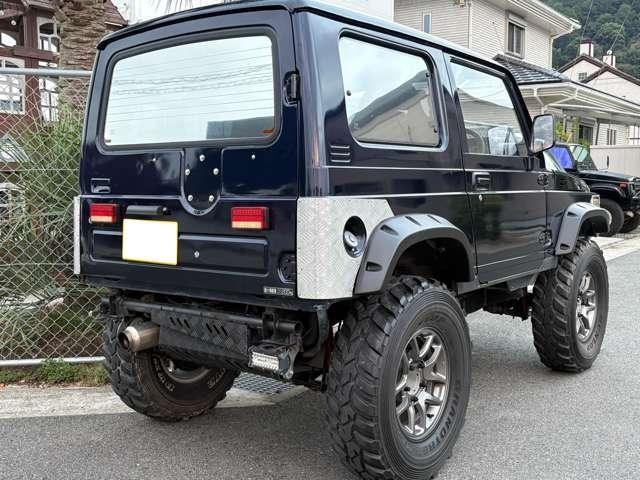 26427957_carP_l_4.jpg