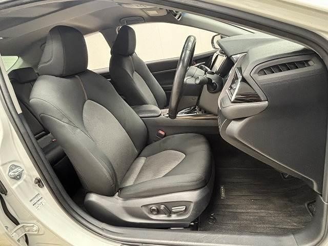 22613456_carP_l_10.jpg