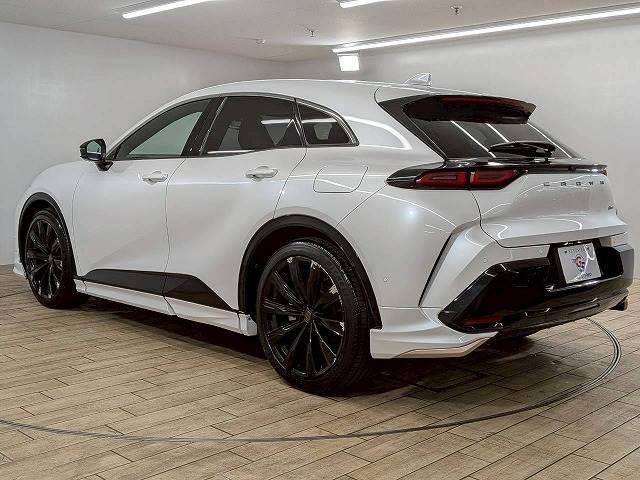 23649015_carP_l_11.jpg