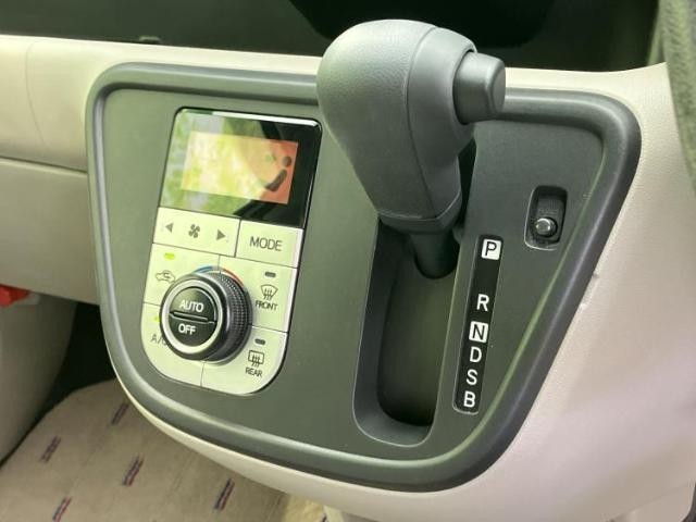 24968275_carP_l_12.jpg