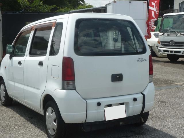 18207354_carP_l_9.jpg