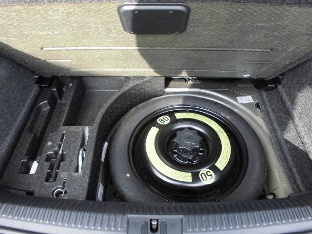 26902400_carP_l_5.jpg