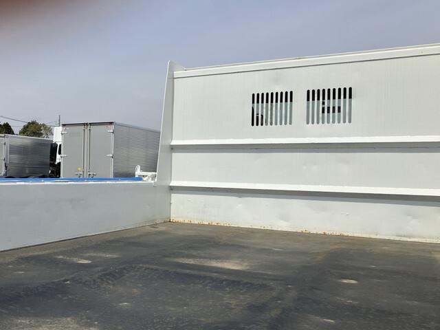 90327_15.jpg
