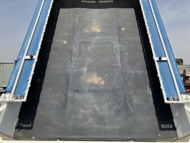 90327_18.jpg