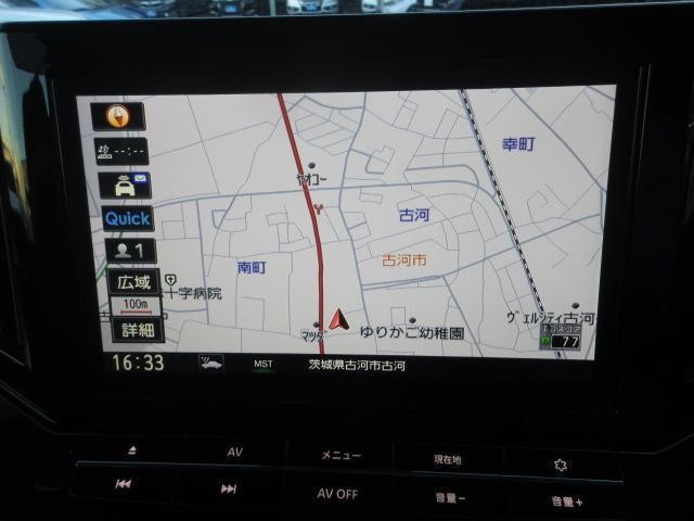 24112456_carP_l_5.jpg