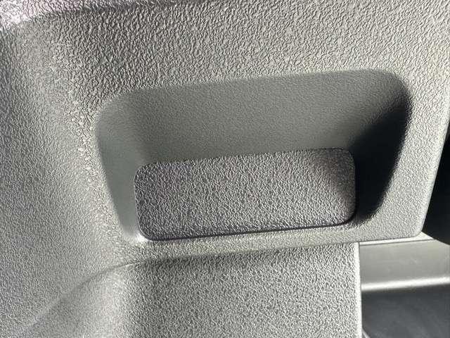 23644395_carP_l_9.jpg