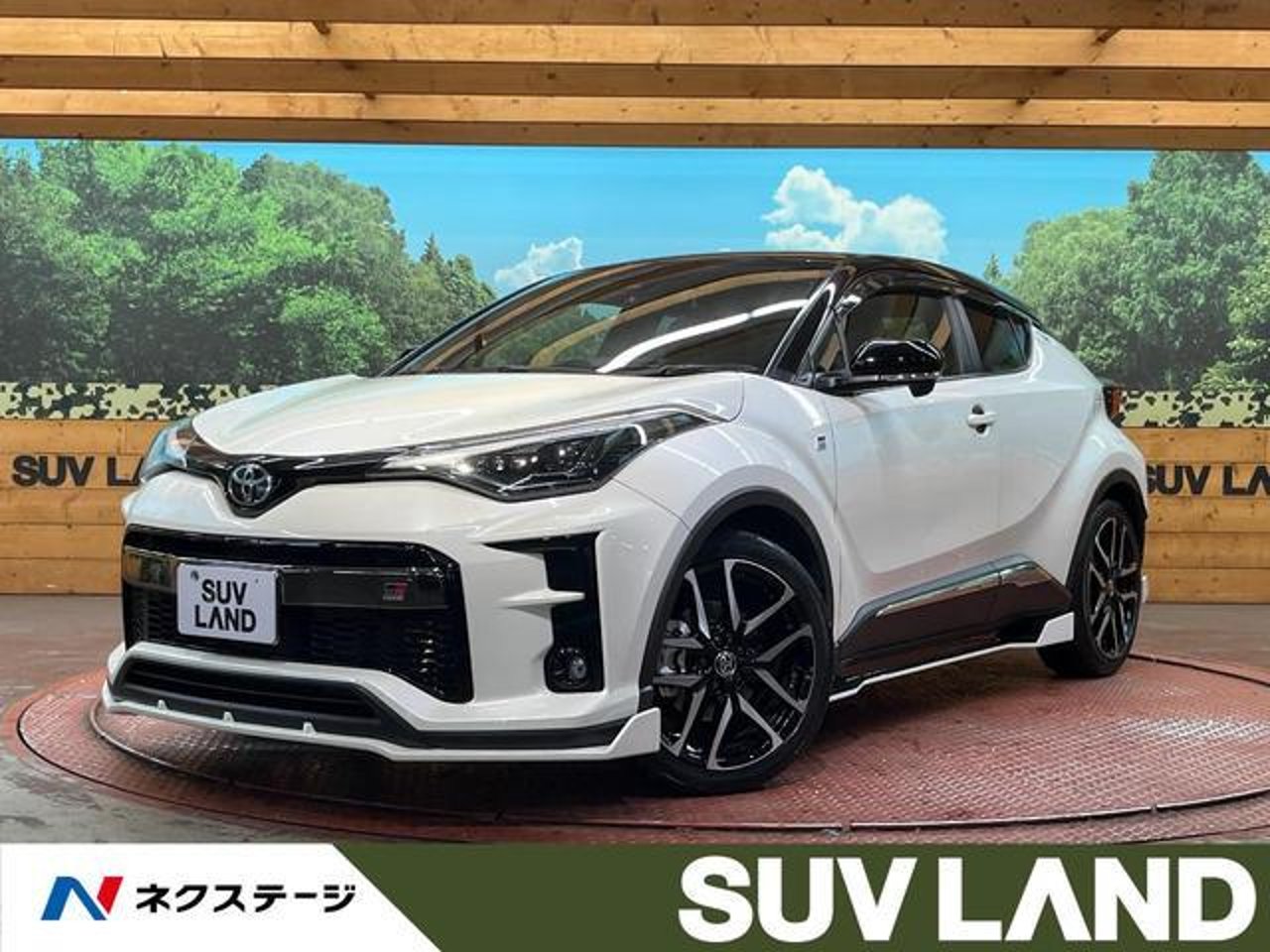 2020 Toyota C-hr, photo 1 of 1