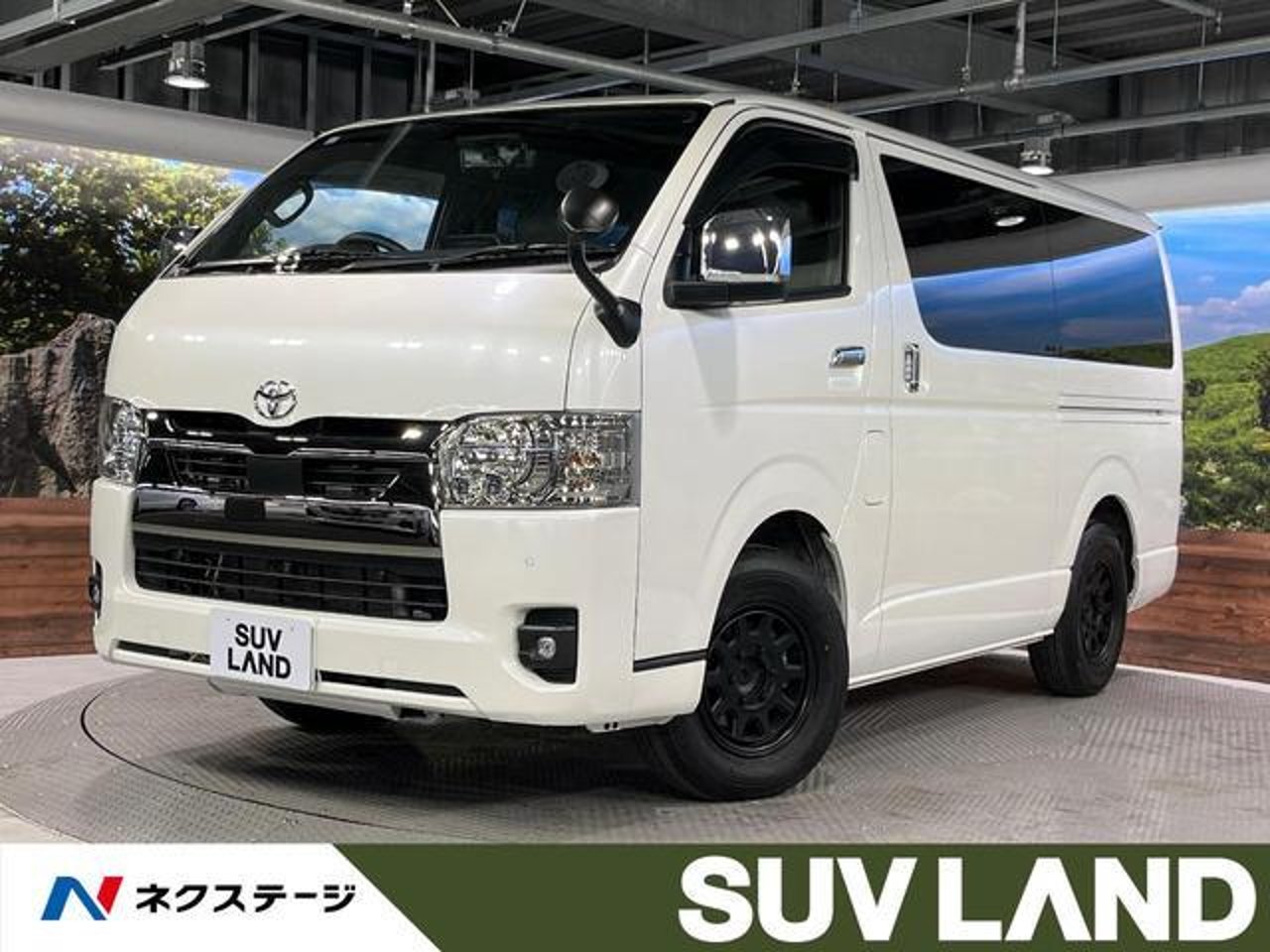 2024 Toyota Hiace, photo 1 of 1