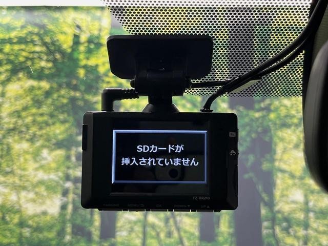 25096718_carP_l_17.jpg