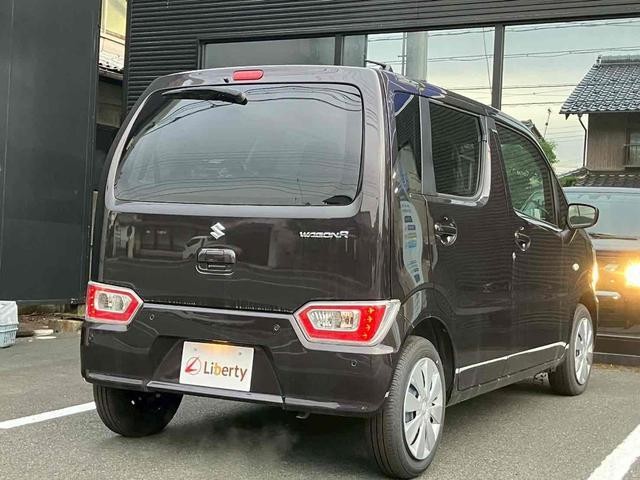 24597390_carP_l_12.jpg