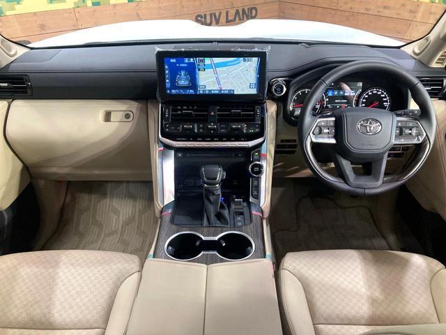 22619555_carP_l_3.jpg