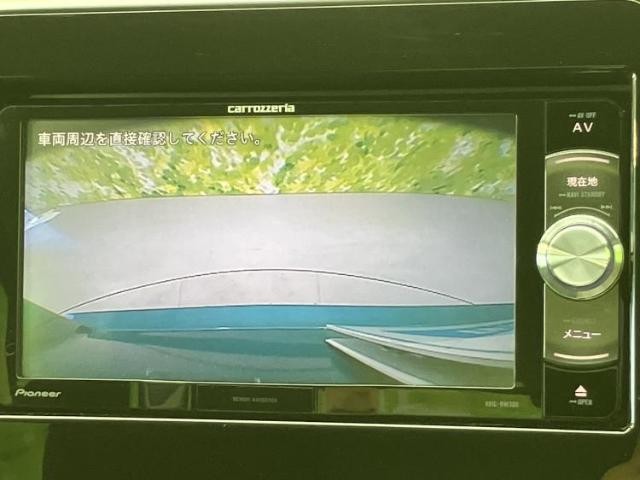 24406975_carP_l_6.jpg