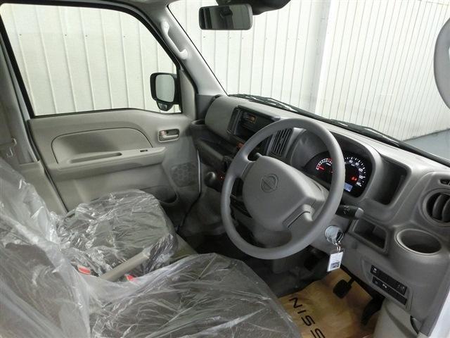 20093973_carP_l_6.jpg