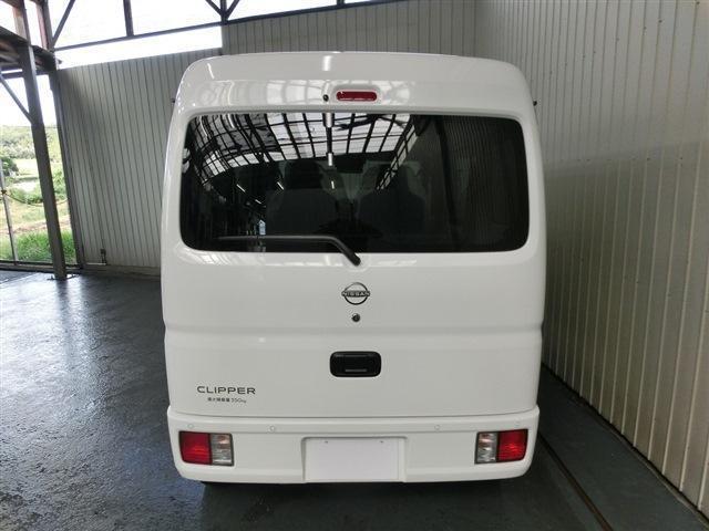 20093973_carP_l_8.jpg