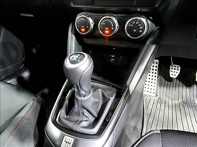 24317406_carP_l_16.jpg