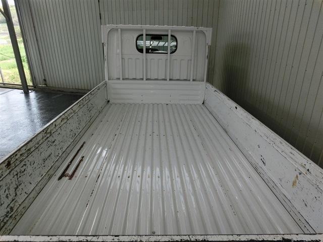 23321418_carP_l_18.jpg