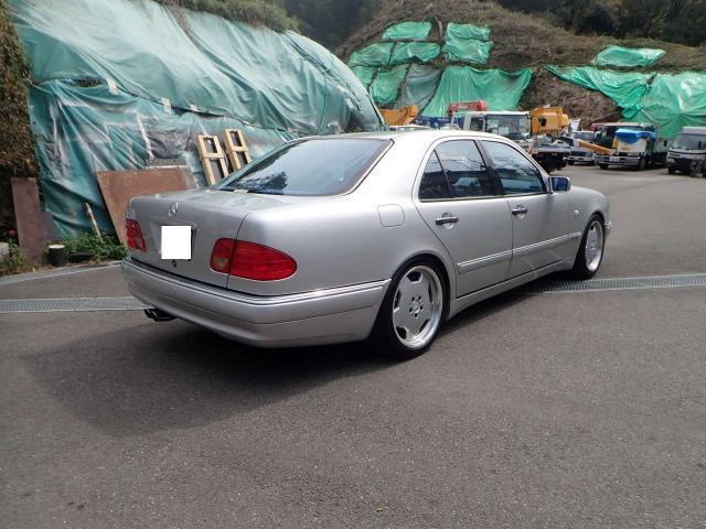23321891_carP_l_20.jpg