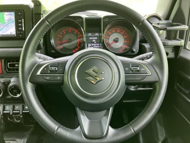 23442965_carP_l_7.jpg