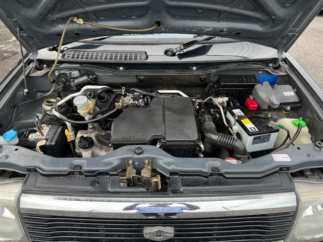 0403977A30260809W00319.jpg