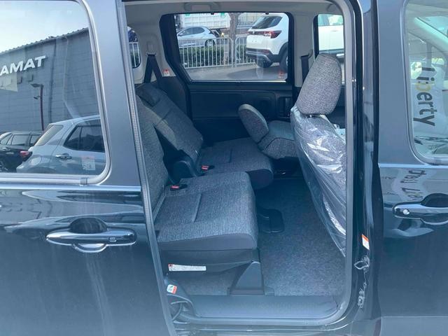 22613572_carP_l_7.jpg