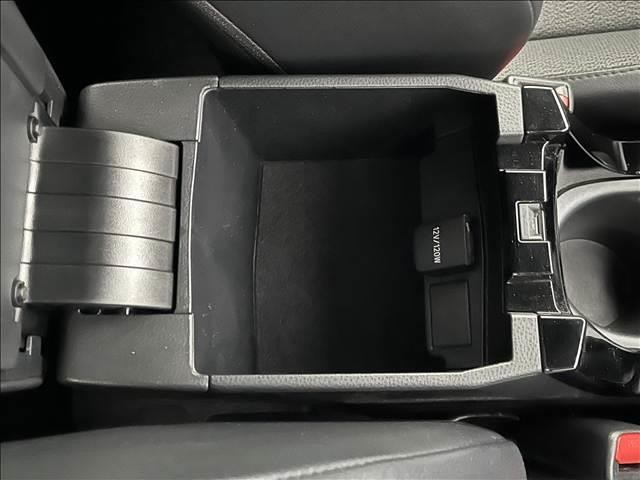 0551629A20261023D00217.jpg