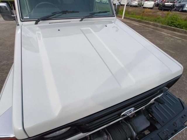 0404625A30260815W00117.jpg