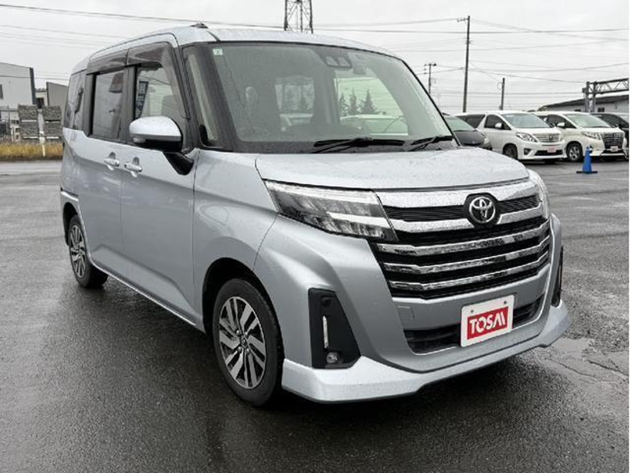 2021 Toyota Roomy, photo 1 of 1