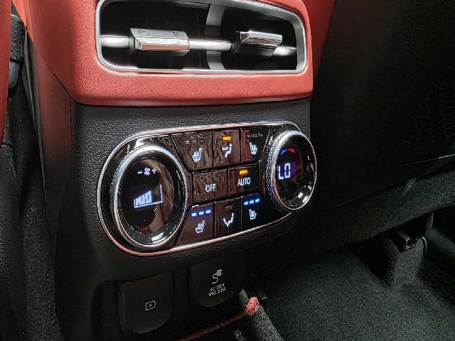 e469e7c73bf852690fca91b82d864e22.jpeg