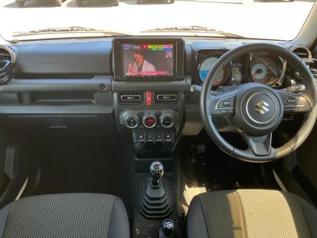 24486664_carP_l_4.jpg