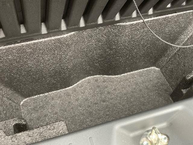 23144007_carP_l_20.jpg