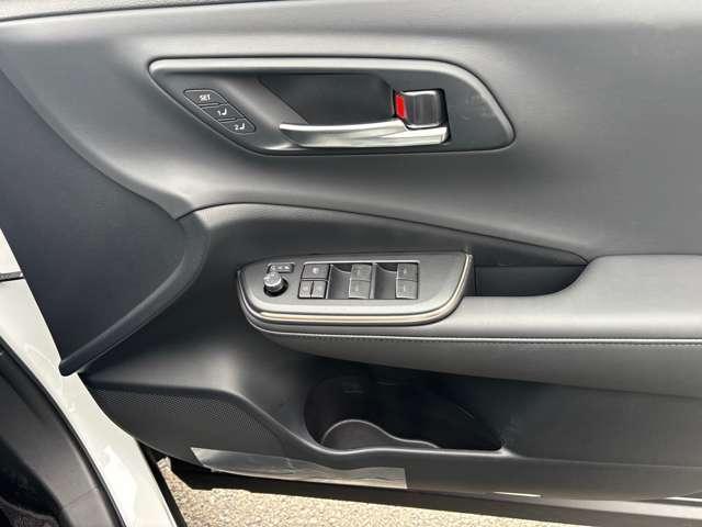 23266931_carP_l_8.jpg