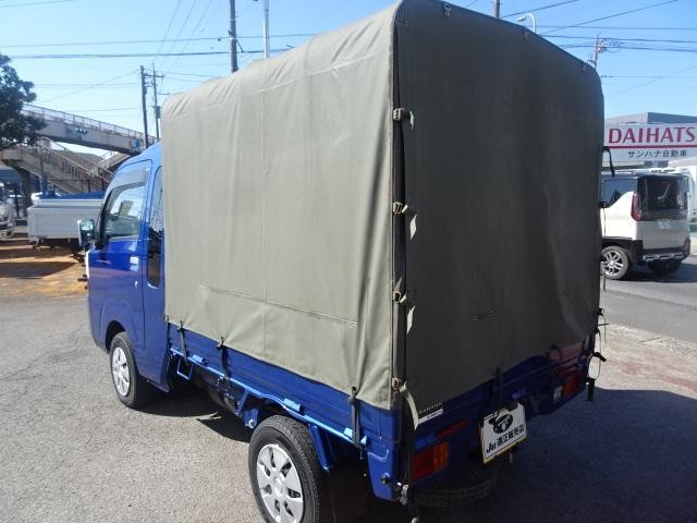 19861664_carP_l_9.jpg
