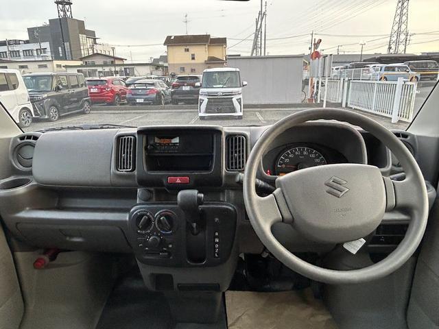0541568A30260410W00805.jpg