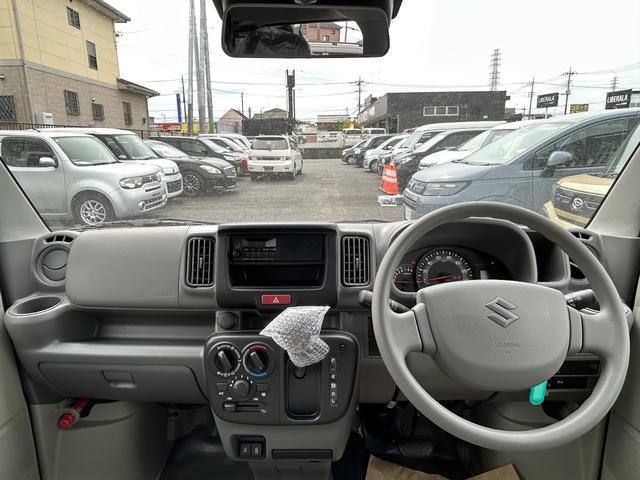 0541568A30260410W00909.jpg