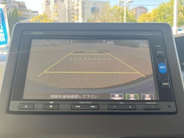 23382219_carP_l_8.jpg