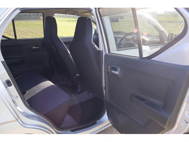 0551702A30260413W00113.jpg