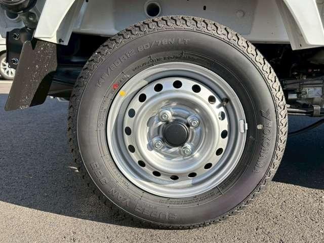 24398308_carP_l_11.jpg