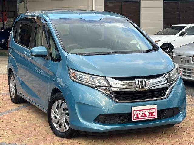 19877367_carP_l_4.jpg