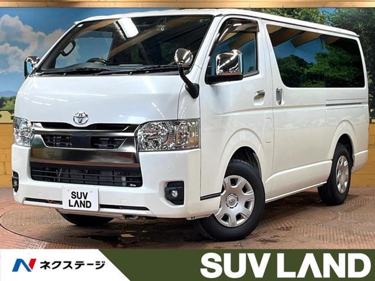 2025 Toyota Hiace, photo 1 of 1